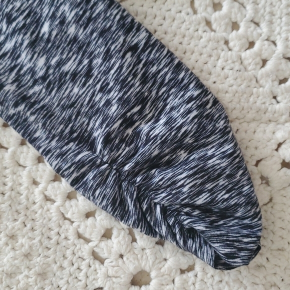 Calvin Klein Performance Zip-Up Athletic Jacket, worn only one time, no tag - Picture 4 of 7